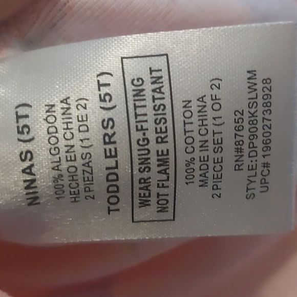 Disney Girls 2 Piece Matching Set Pajamas Minnie Mouse Disney Princesses Sz 5T - Picture 8 of 17